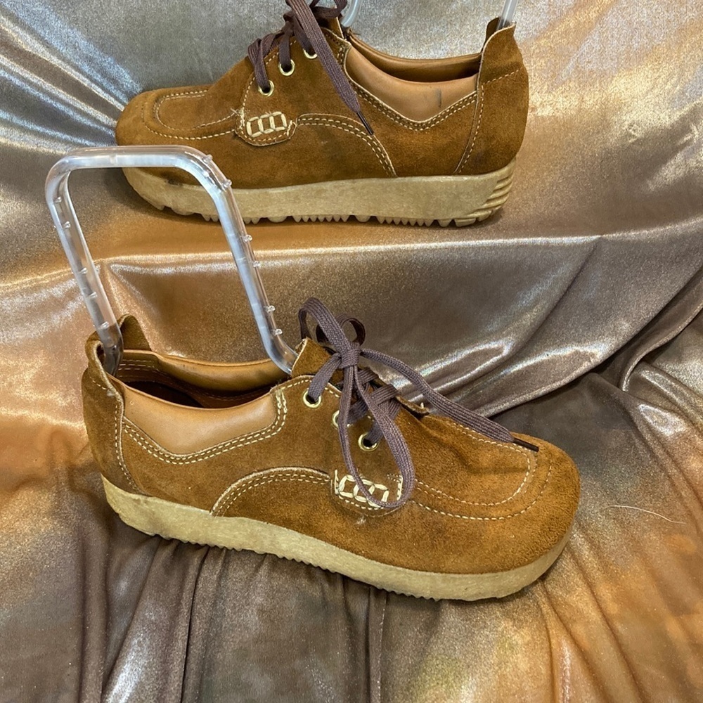 1970’s brown leather Sears vintage casual chukkas size 5.5. Few scrapes. Fc 2